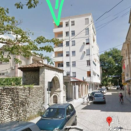 City Center Apartment Shkodër Екстериор снимка