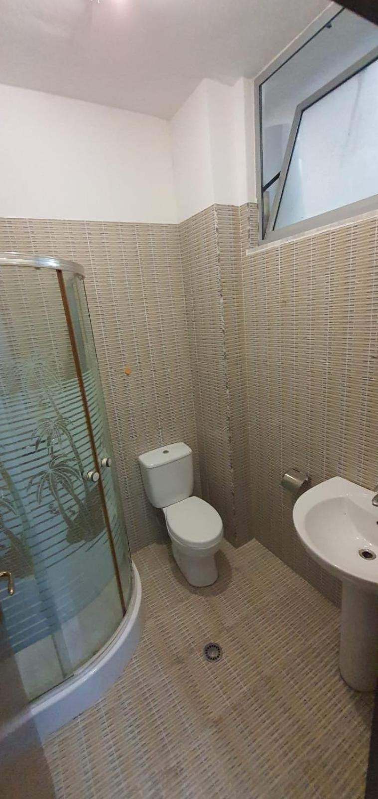 City Center Apartment Shkodër Екстериор снимка
